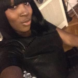 Meet your Posher, Victoria